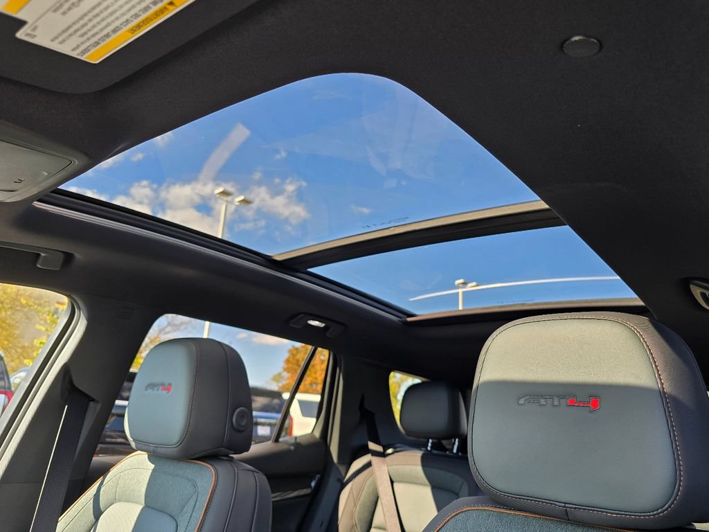 New 2026 GMC Terrain AT4 AWD/4WD image 24