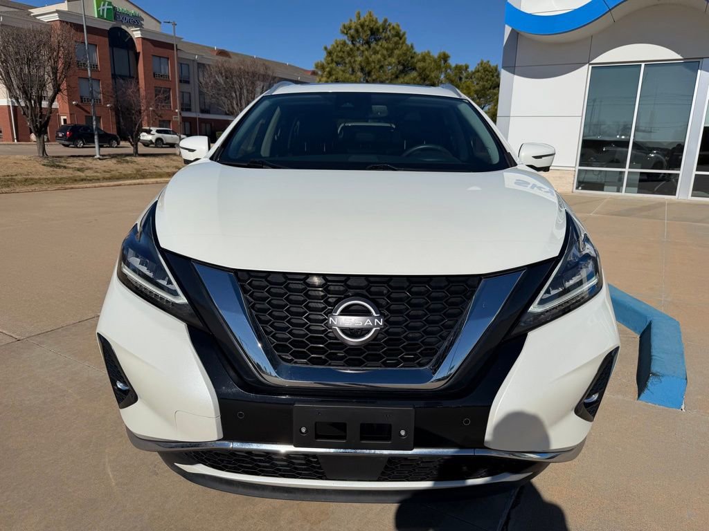 Used 2023 Nissan Murano Platinum w/ Cargo Package image 2