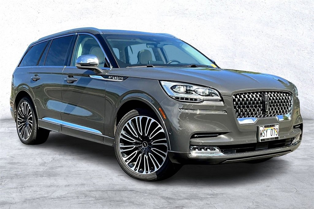 Used 2022 Lincoln Aviator Black Label w/ Dynamic Handling Package image 11