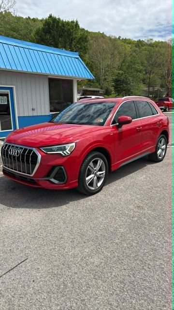 Used 2022 Audi Q3 2.0T Premium Plus AWD/4WD image 4