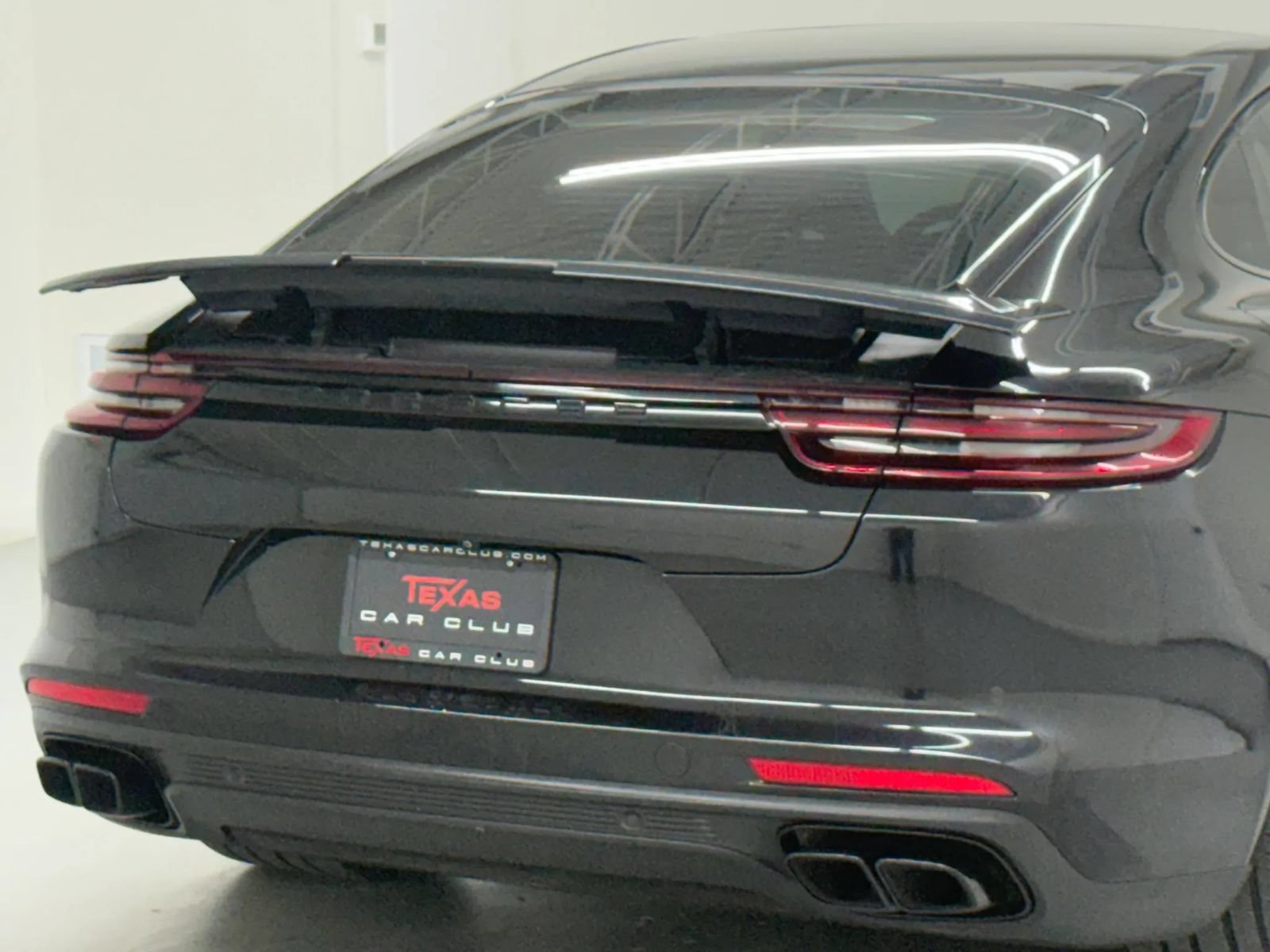 Used 2017 Porsche Panamera Turbo w/ Sport Chrono Package AWD/4WD image 37