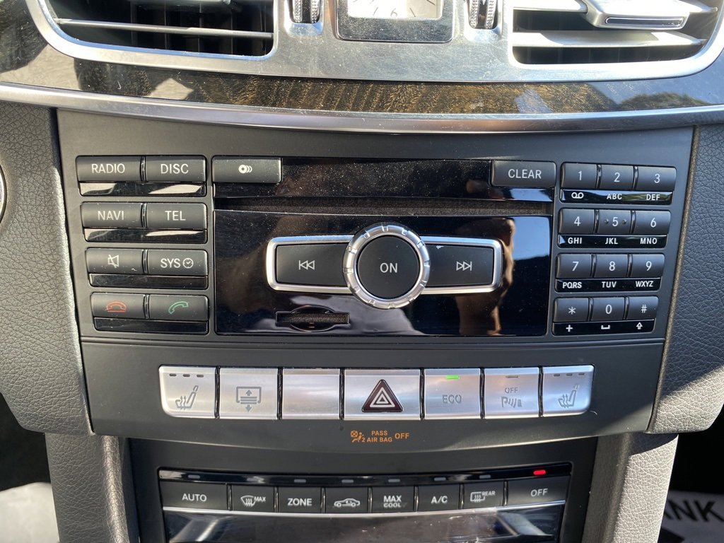 Used 2014 Mercedes-Benz E 250 BlueTEC Sedan image 33