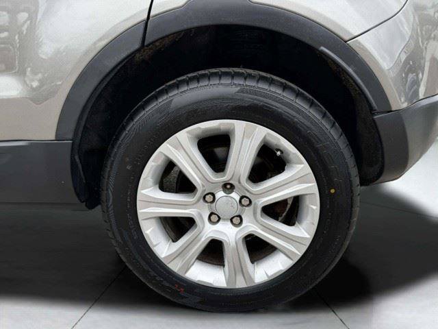 Used 2017 Land Rover Range Rover Evoque SE Premium AWD/4WD image 53