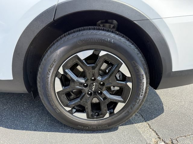 Certified 2026 Kia Sorento S w/ S Panoramic Sunroof Package FWD image 44