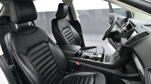 Used 2020 Ford Edge SEL w/ Convenience Package AWD/4WD image 11