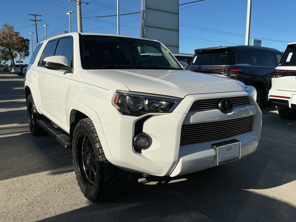 Used 2016 Toyota 4Runner SR5 image 9