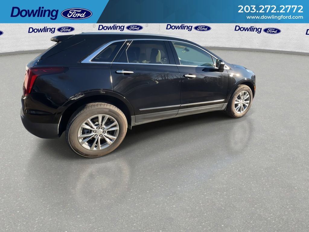 Used 2022 Cadillac XT5 Premium Luxury image 3