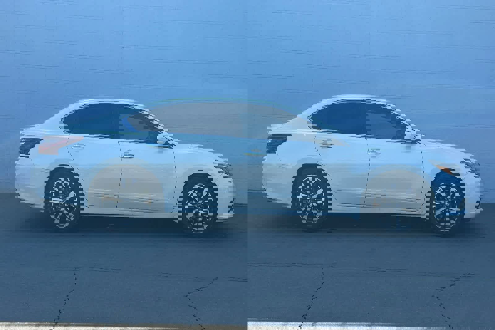 Used 2017 Nissan Altima 2.5 SR image 9