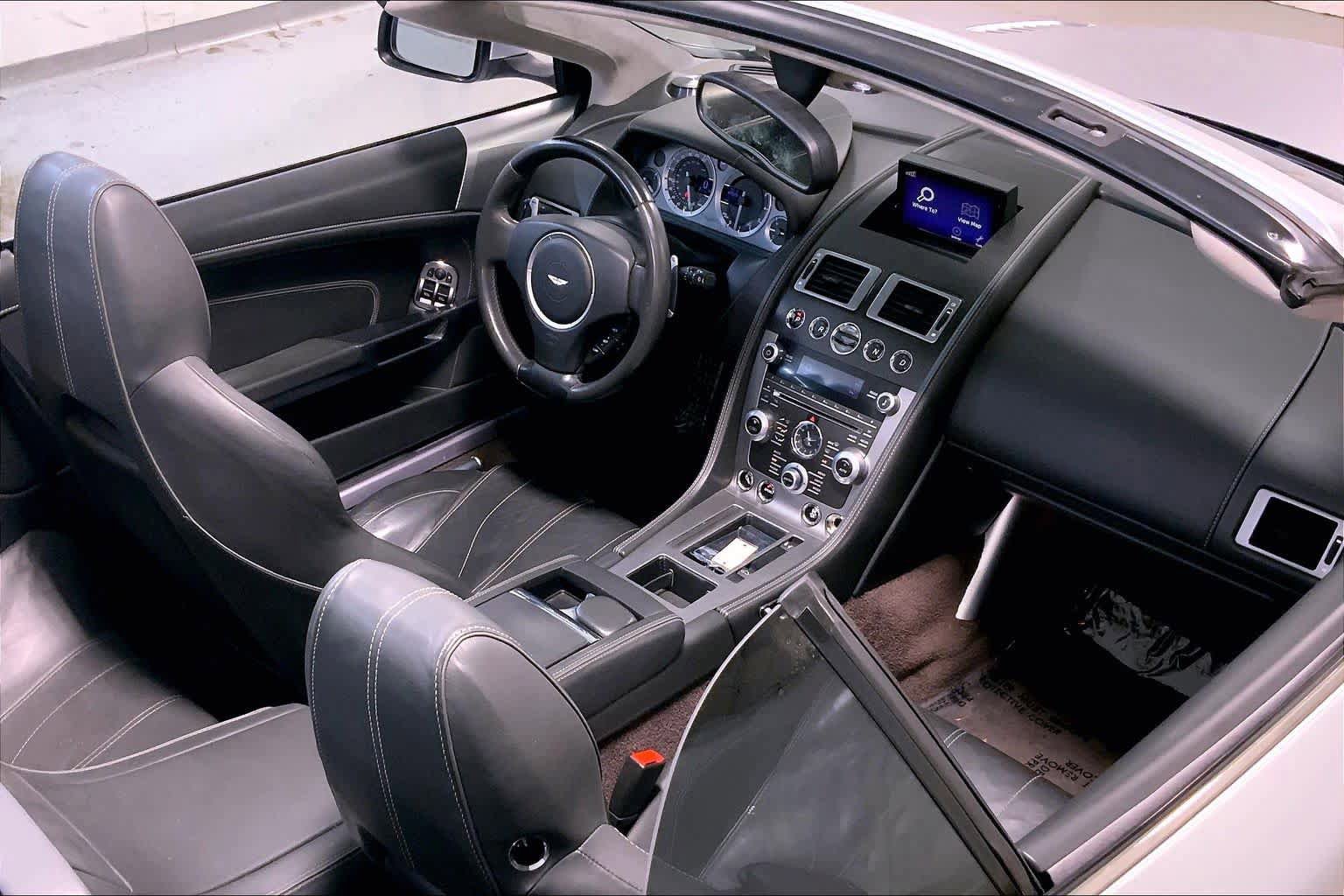 Used 2013 Aston Martin DB9 Volante RWD image 13