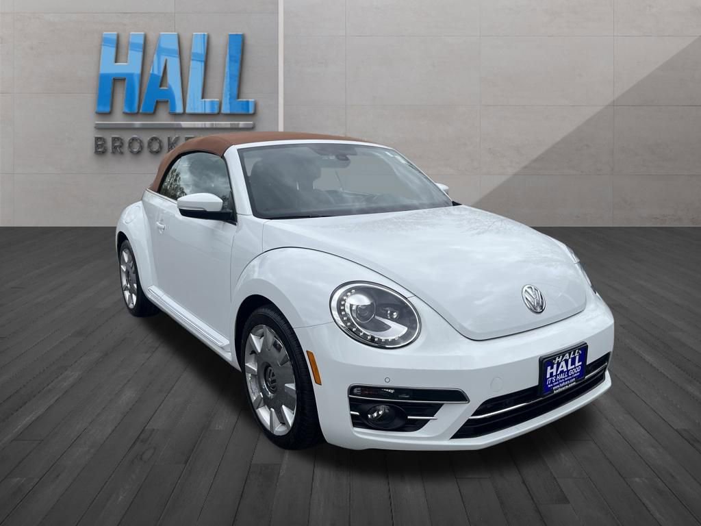 Used 2019 Volkswagen Beetle 2.0T Final Edition SEL FWD image 14