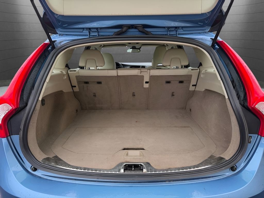 Used 2015 Volvo V60 T5 Premier Plus image 21