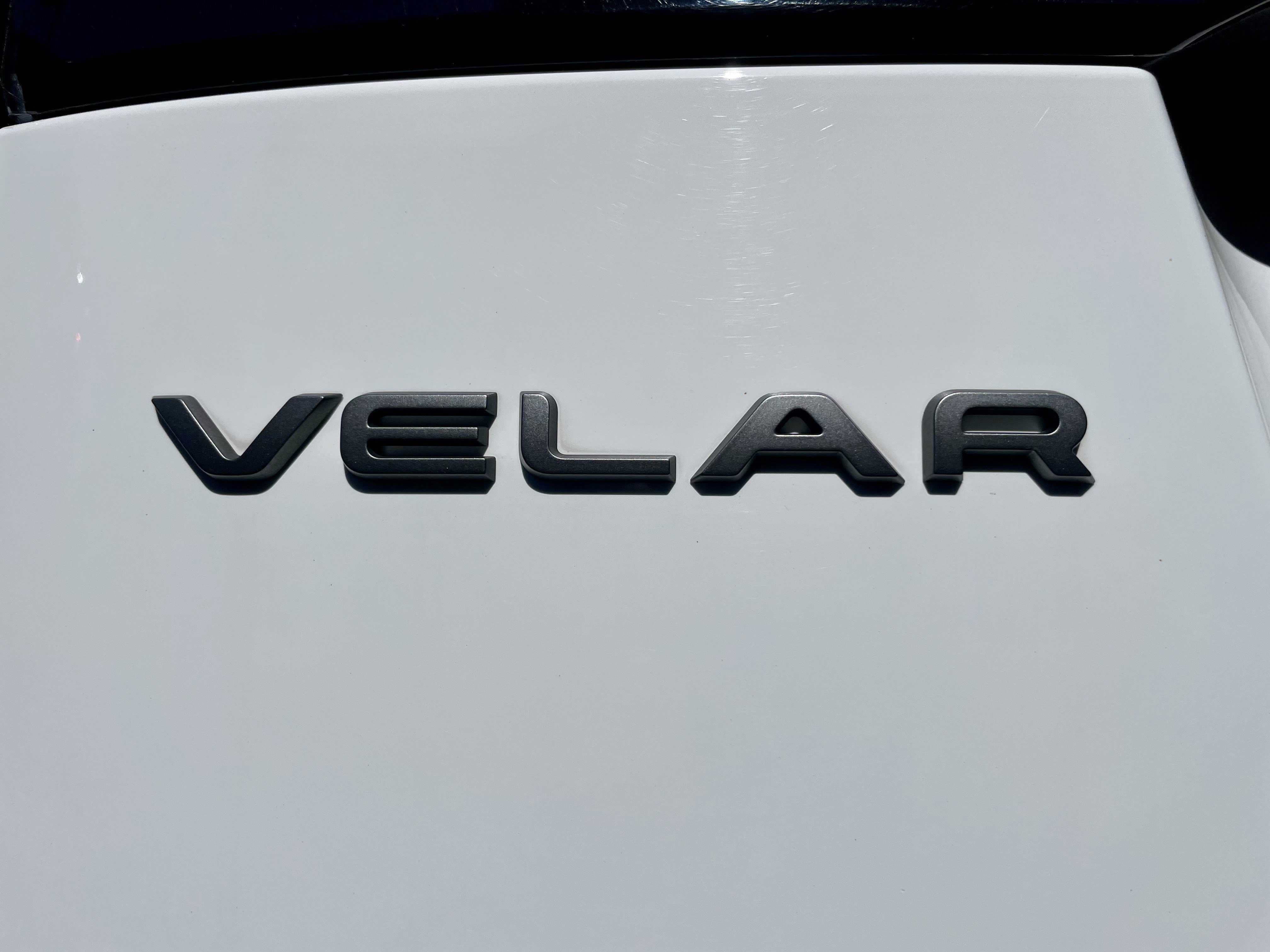 Used 2024 Land Rover Range Rover Velar S AWD/4WD image 33