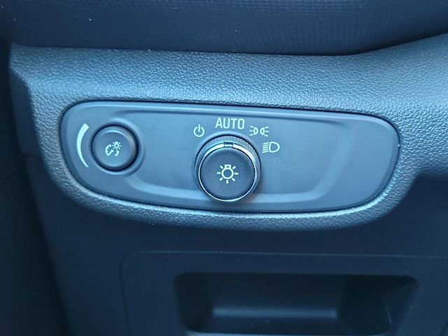 Used 2023 Chevrolet TrailBlazer LS image 31