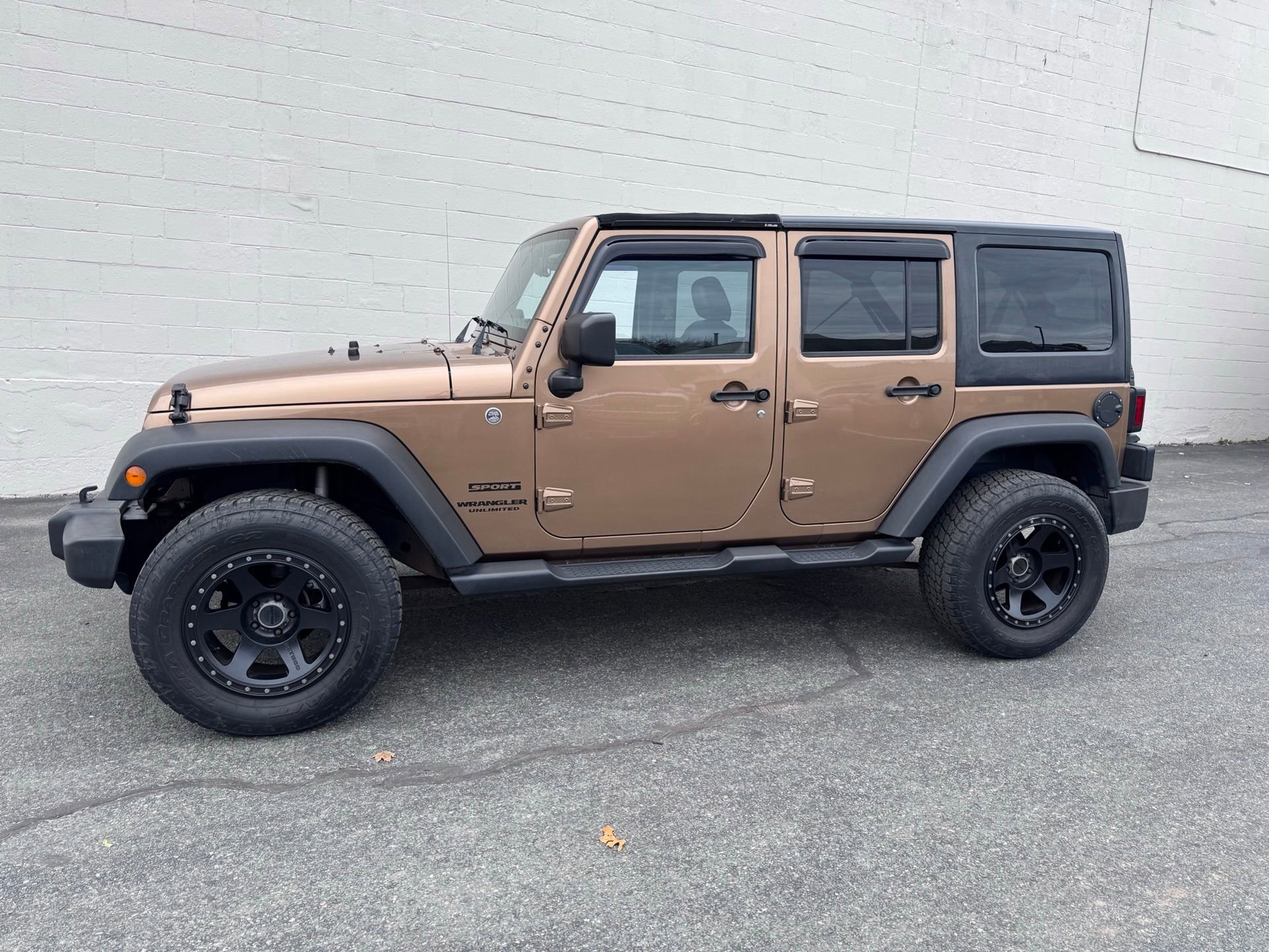 Used 2015 Jeep Wrangler Unlimited Sport w/ Quick Order Package 24S image 1