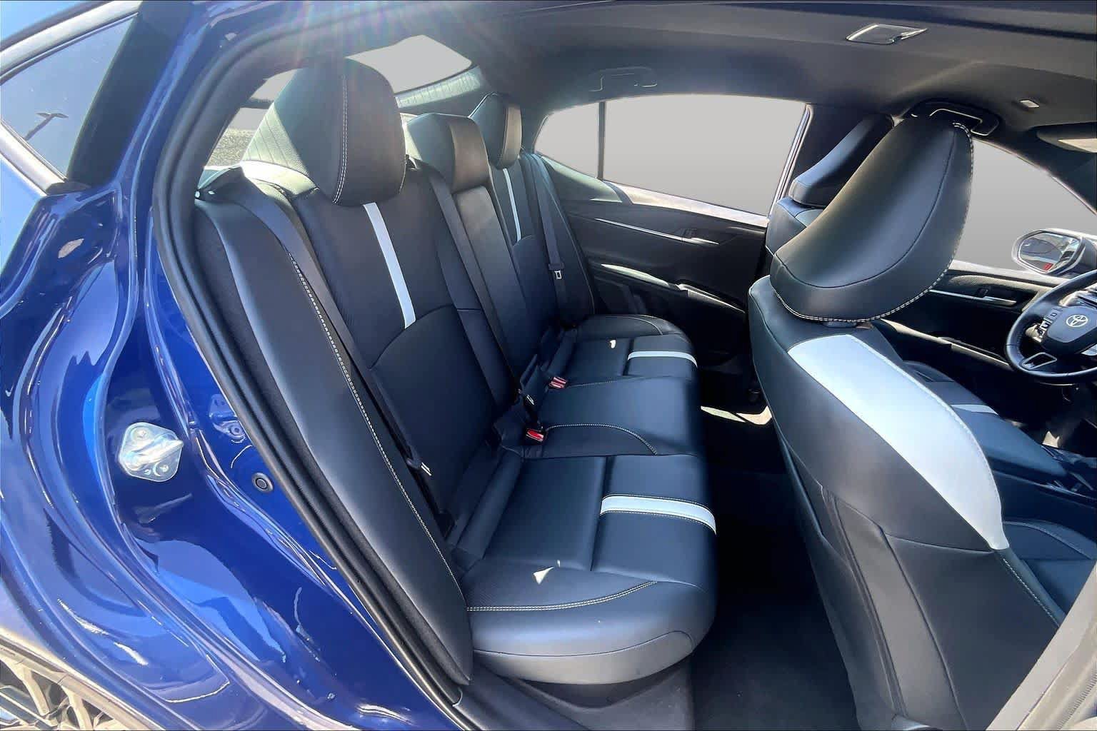 Used 2025 Toyota Camry SE FWD image 20