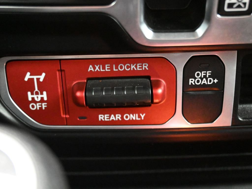 Used 2023 Jeep Gladiator Mojave w/ Trailer Tow Package image 28