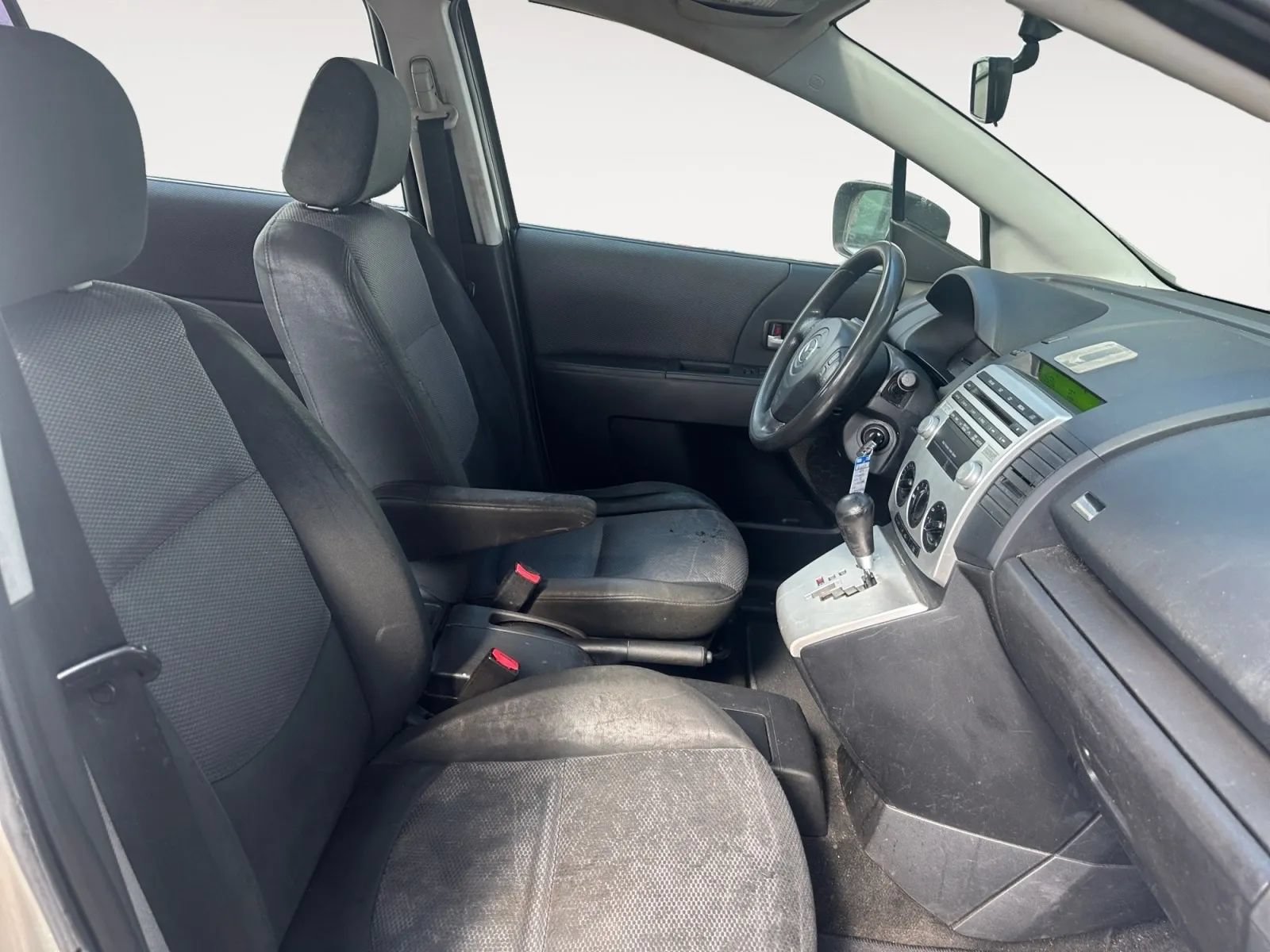 Used 2007 MAZDA MAZDA5 Sport FWD image 9