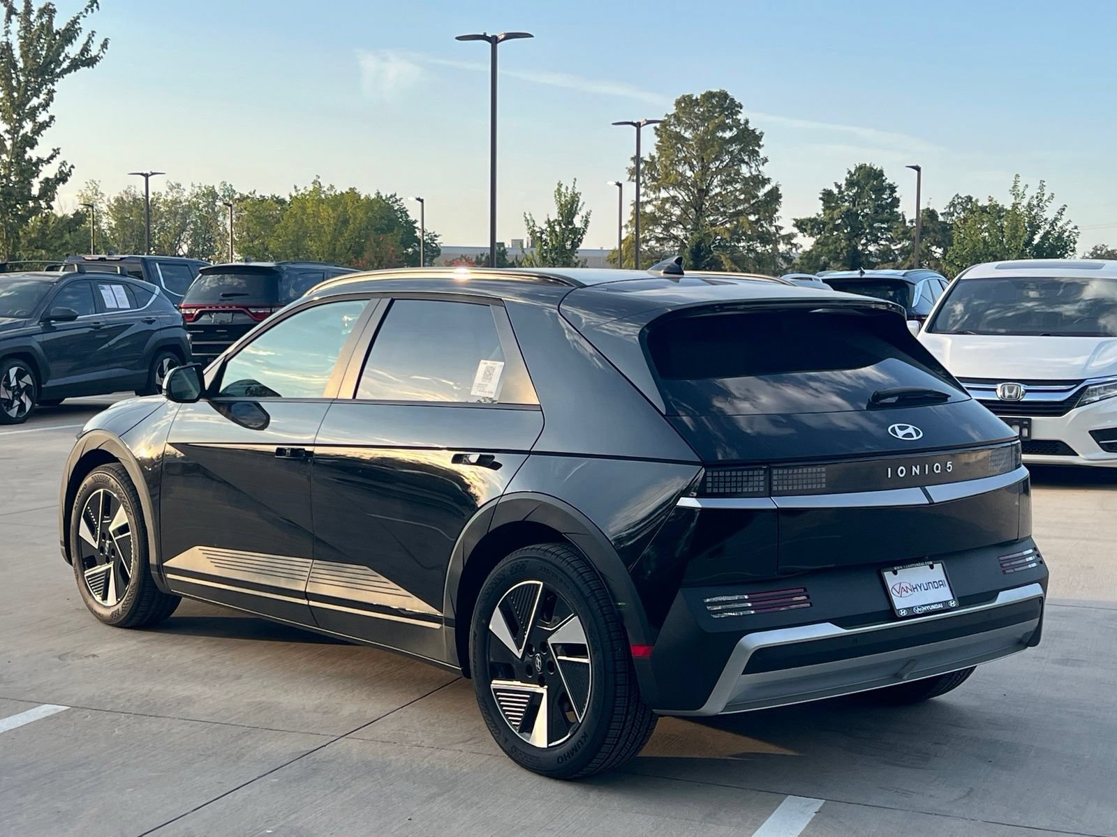 New 2027 Hyundai Ioniq 5 SEL RWD image 9