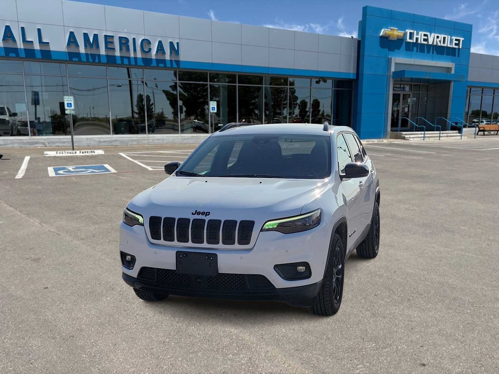 Used 2023 Jeep Cherokee Altitude Lux