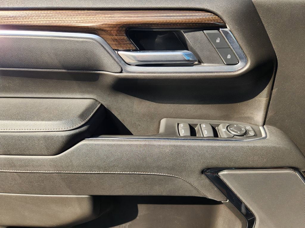 Certified 2025 Chevrolet Silverado 1500 LT image 24