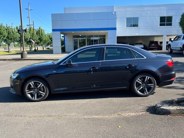 Used 2017 Audi A4 2.0T Prestige w/ Prestige Package AWD/4WD image 4