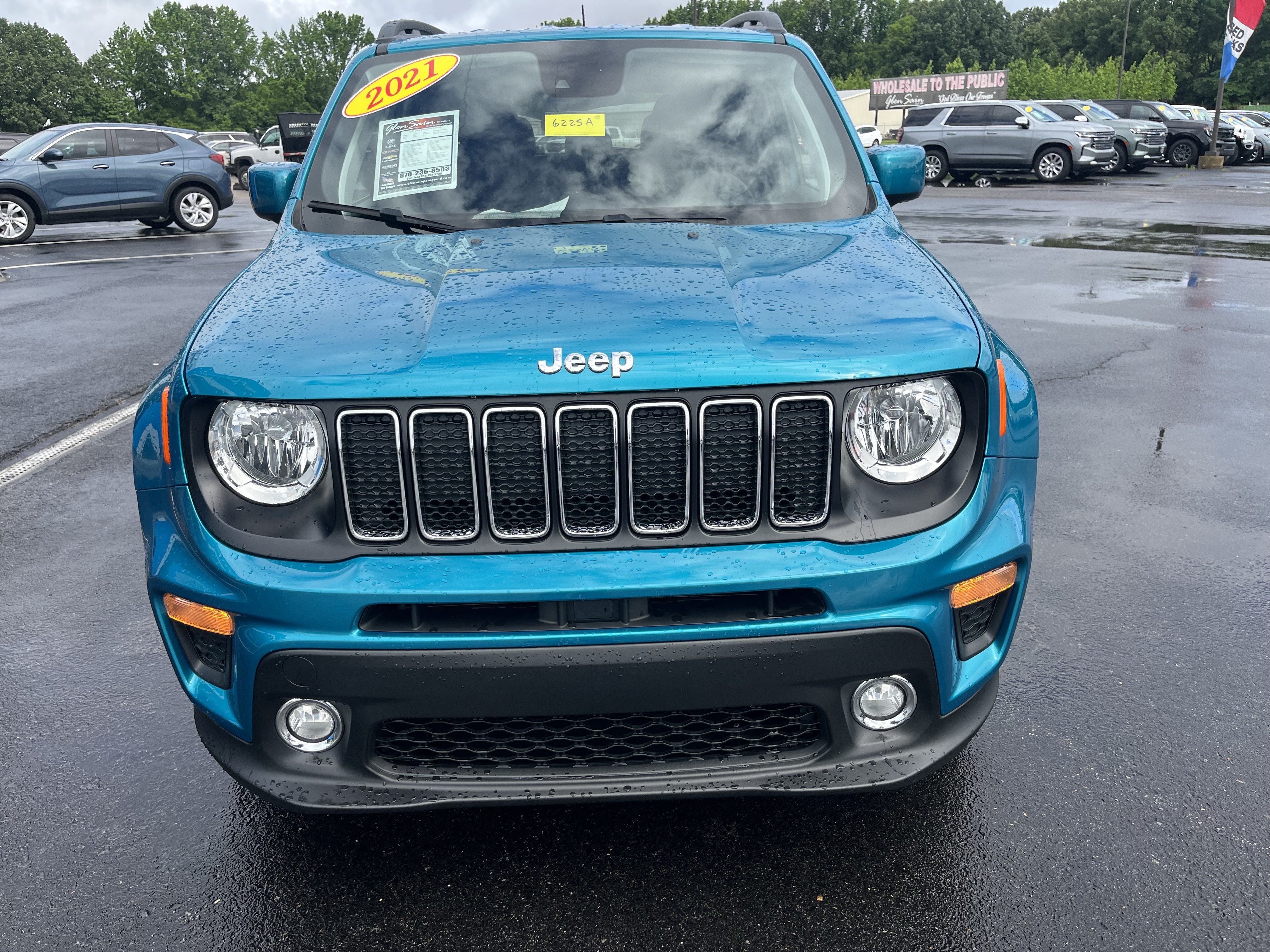 Used 2021 Jeep Renegade Latitude FWD image 7