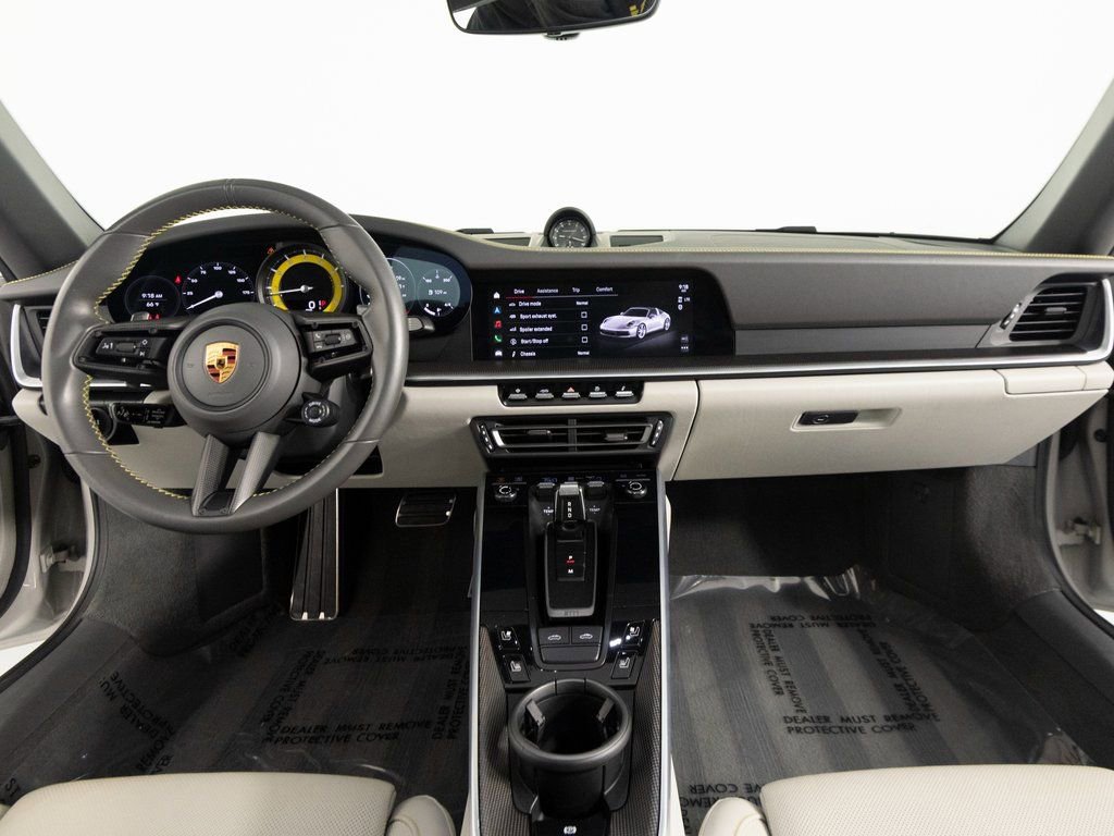 Certified 2022 Porsche 911 Targa 4S image 37