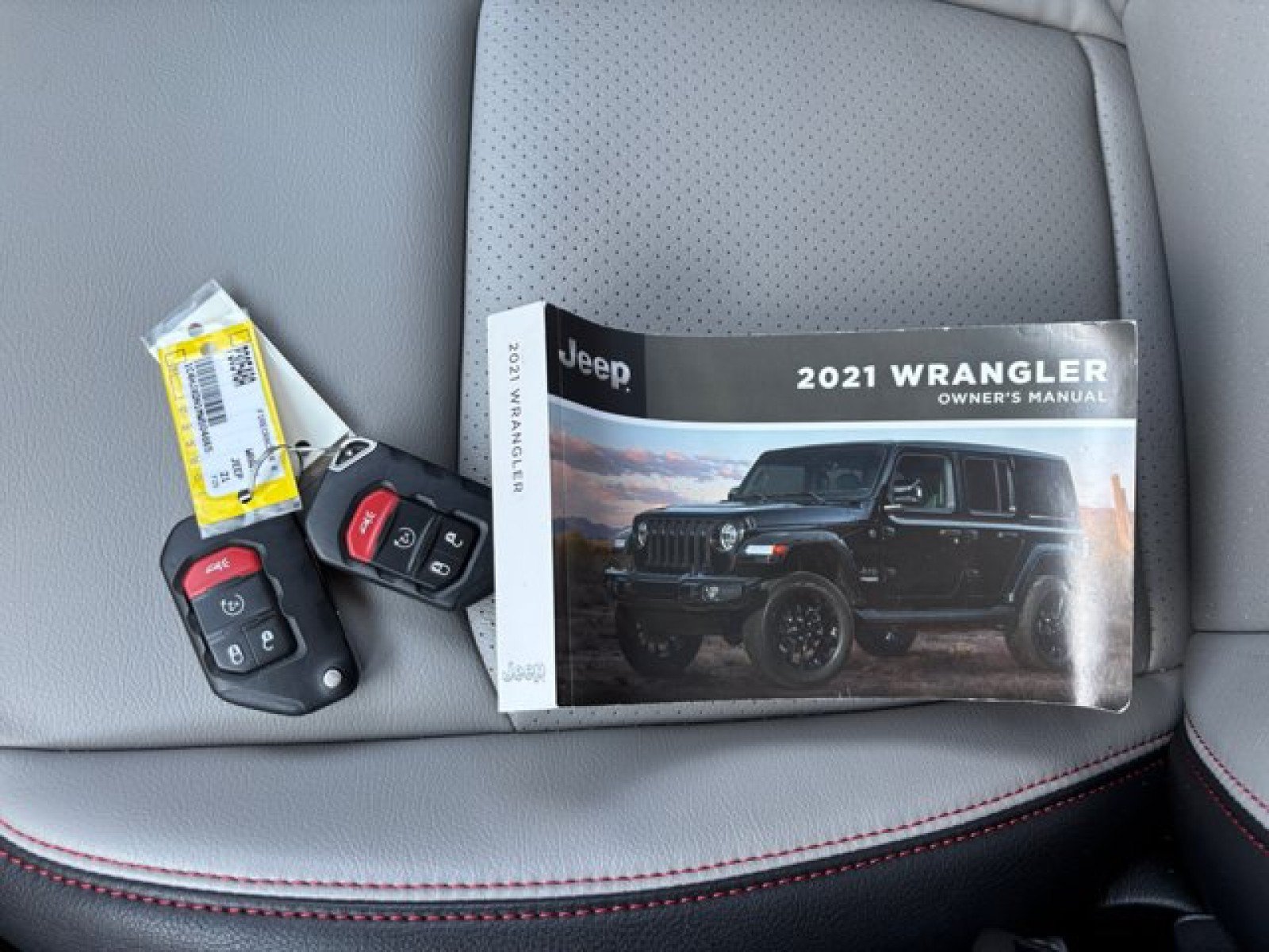 Used 2021 Jeep Wrangler Unlimited Sport AWD/4WD image 19