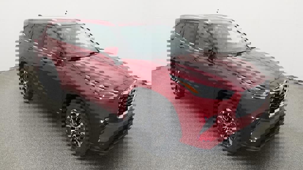 New 2026 Toyota Highlander XLE image 13