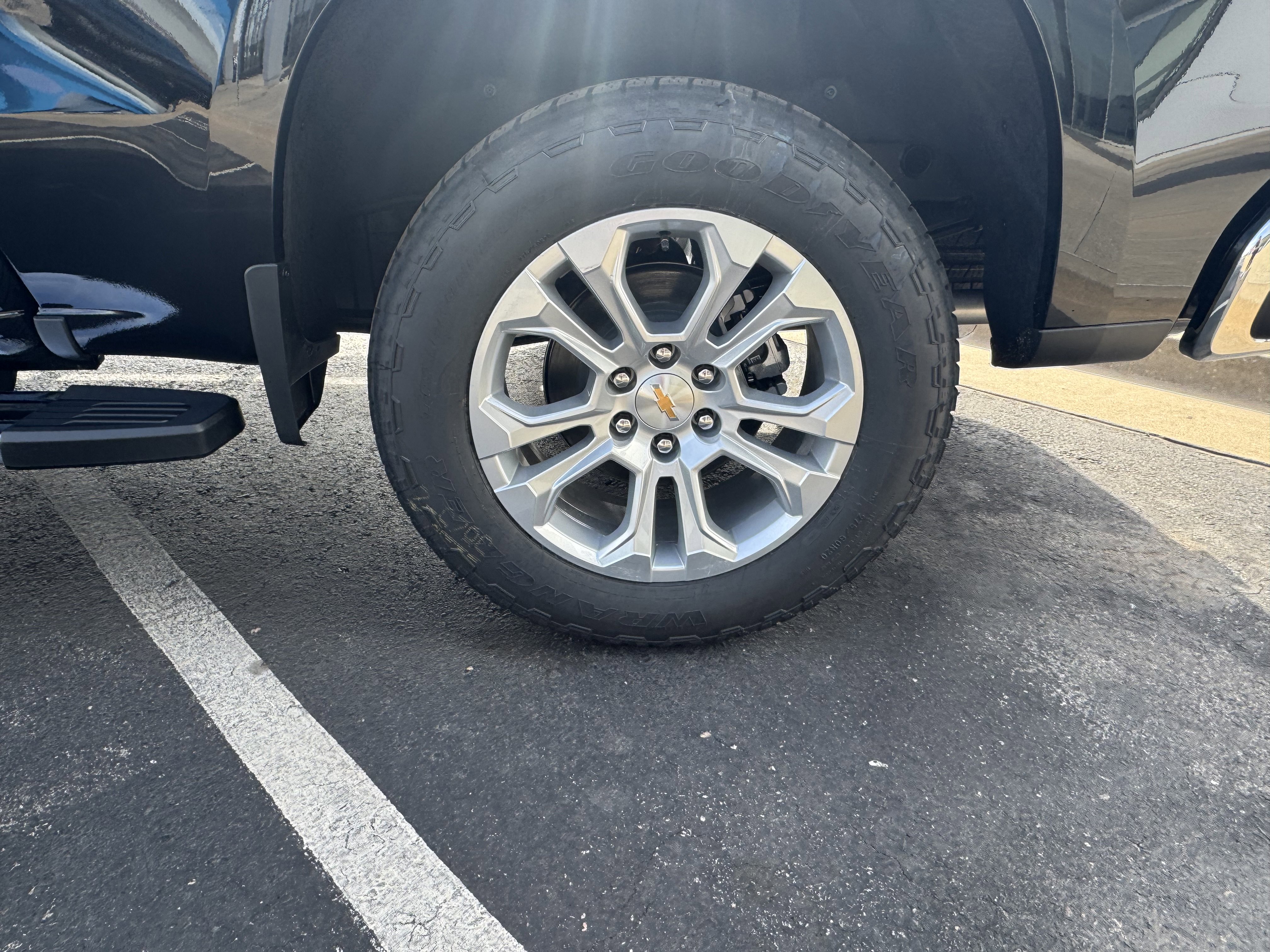 New 2026 Chevrolet Silverado 1500 LTZ image 6