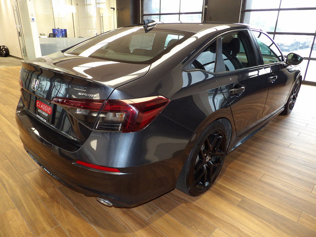 Used 2025 Honda Civic Sport image 6