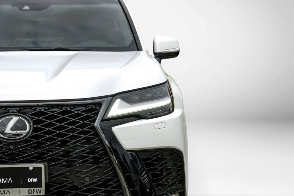 Used 2024 Lexus LX 600 F Sport AWD/4WD image 59