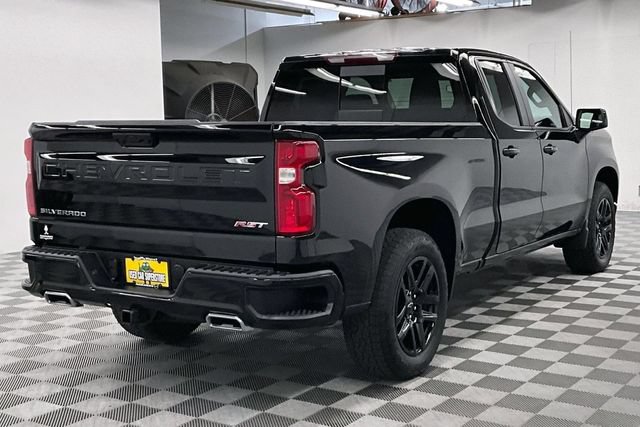 Used 2025 Chevrolet Silverado 1500 RST AWD/4WD image 13