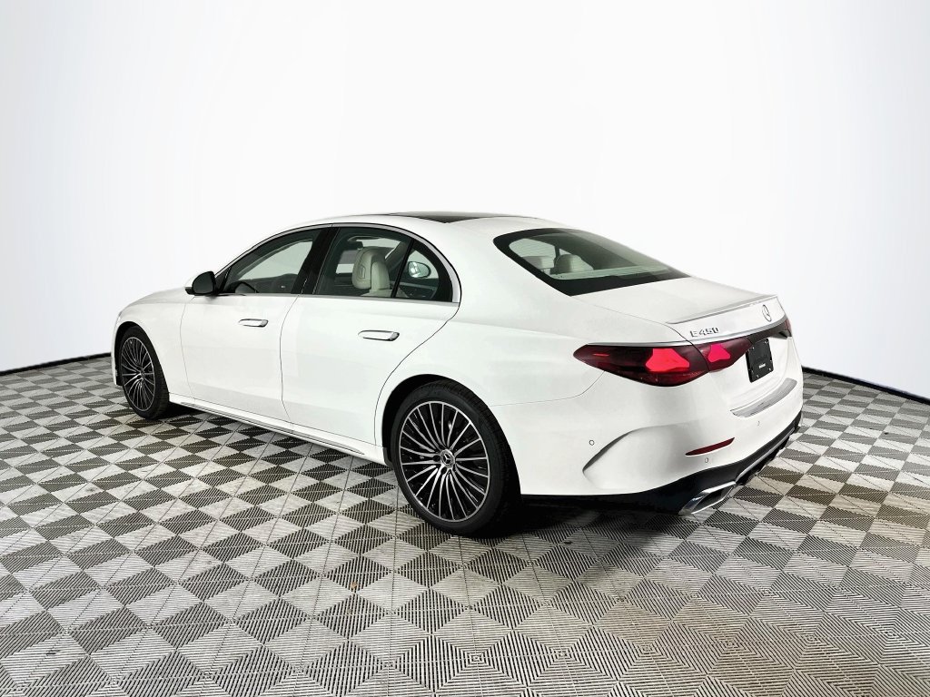 New 2027 Mercedes-Benz E 450 4MATIC Sedan image 5