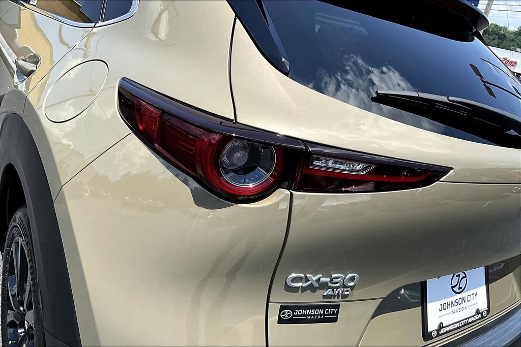 Used 2025 MAZDA CX-30 Carbon AWD/4WD image 30