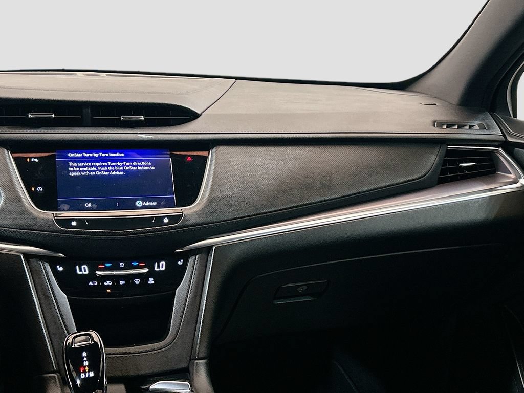 Used 2023 Cadillac XT5 Luxury w/ LPO, Floor Liner Package FWD image 21