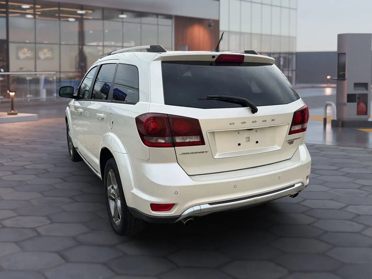 Used 2017 Dodge Journey Crossroad w/ Popular Equipment Group image 5