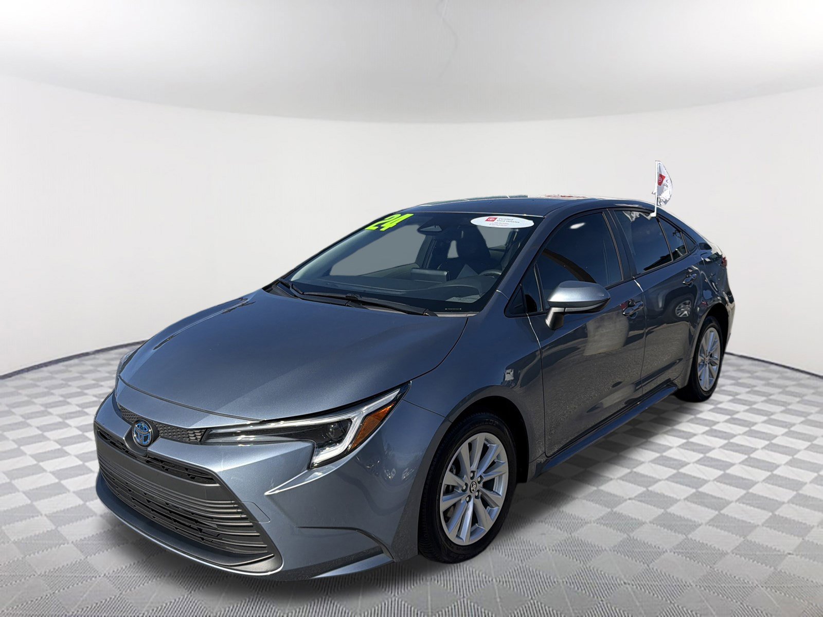 Certified 2024 Toyota Corolla LE image 3