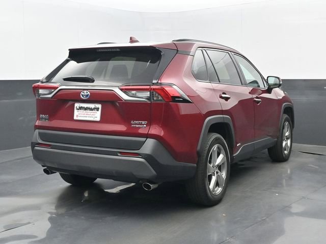 Used 2019 Toyota RAV4 Limited w/ Limited Grade Weather Package AWD/4WD image 6