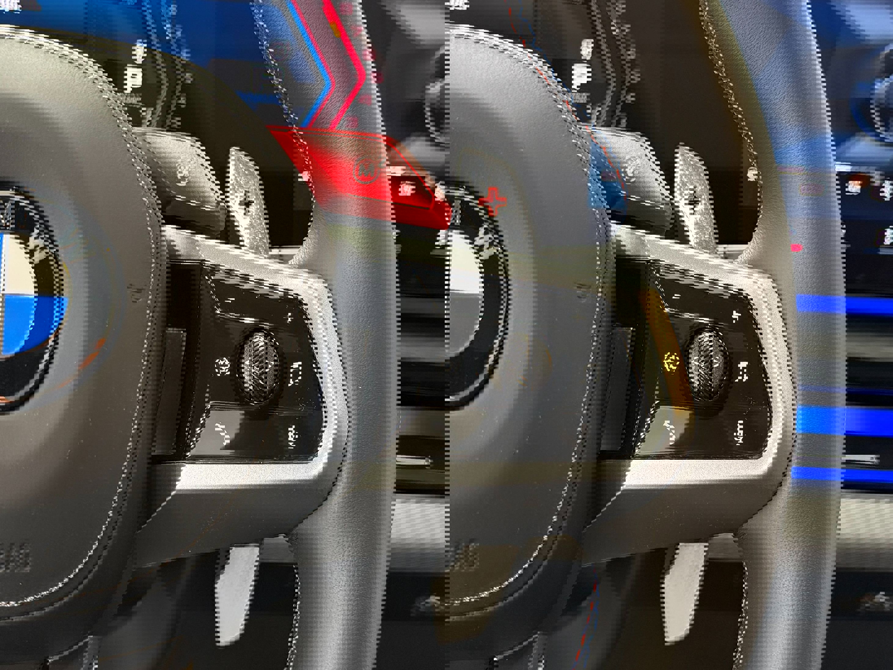 Used 2025 BMW M5 Touring image 22