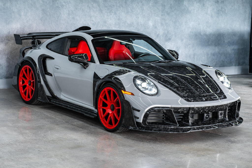 Used 2025 Porsche 911 Turbo S AWD/4WD image 2