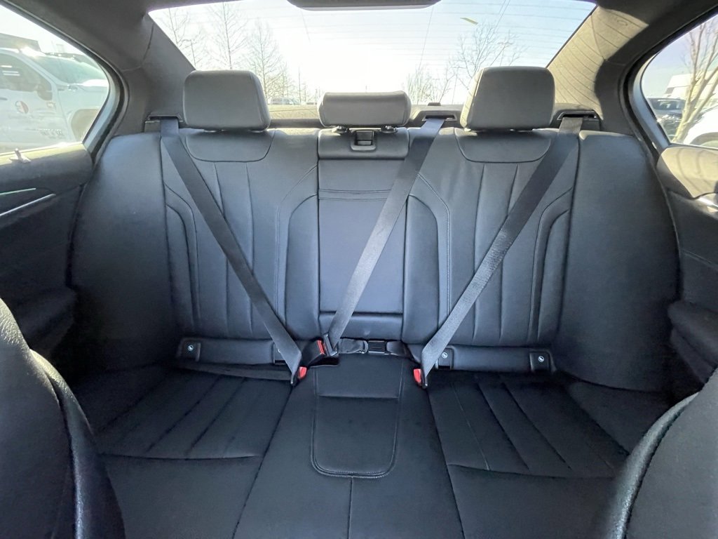 Used 2022 BMW 530i 530i w/ Convenience Package image 26