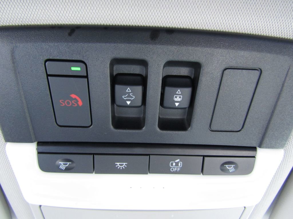 Used 2024 Mitsubishi Outlander SEL Black Edition image 33