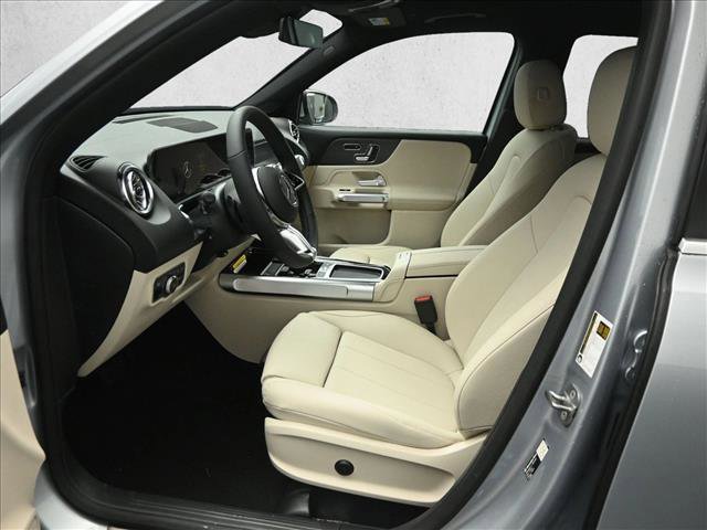 New 2026 Mercedes-Benz GLB 250 4MATIC image 9