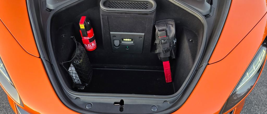 Used 2018 McLaren 720S image 16