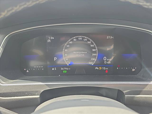 Certified 2023 Volkswagen Tiguan SE w/ Panoramic Sunroof Package FWD image 13