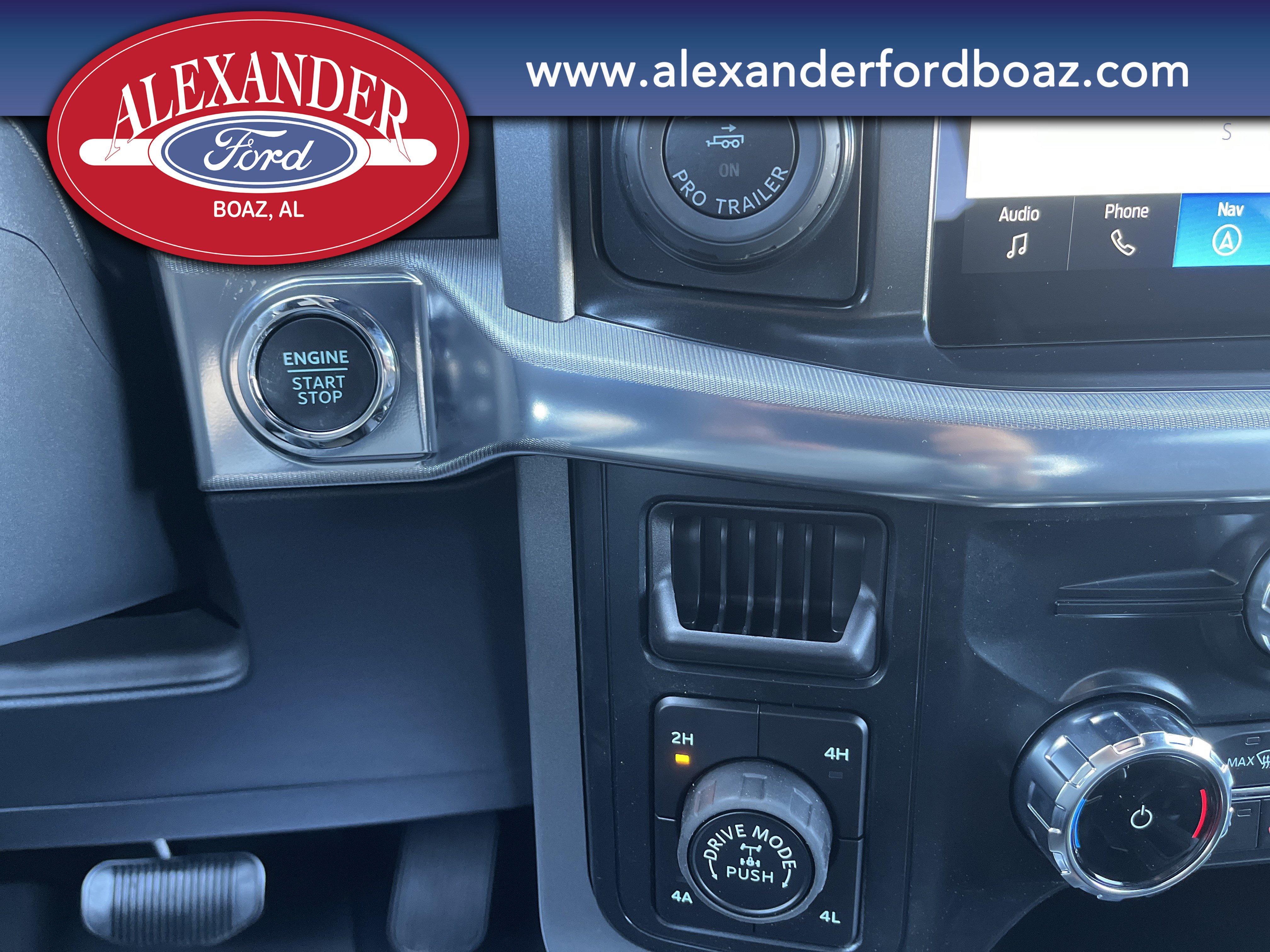 New 2026 Ford F150 Lariat w/ Equipment Group 501A Mid image 24