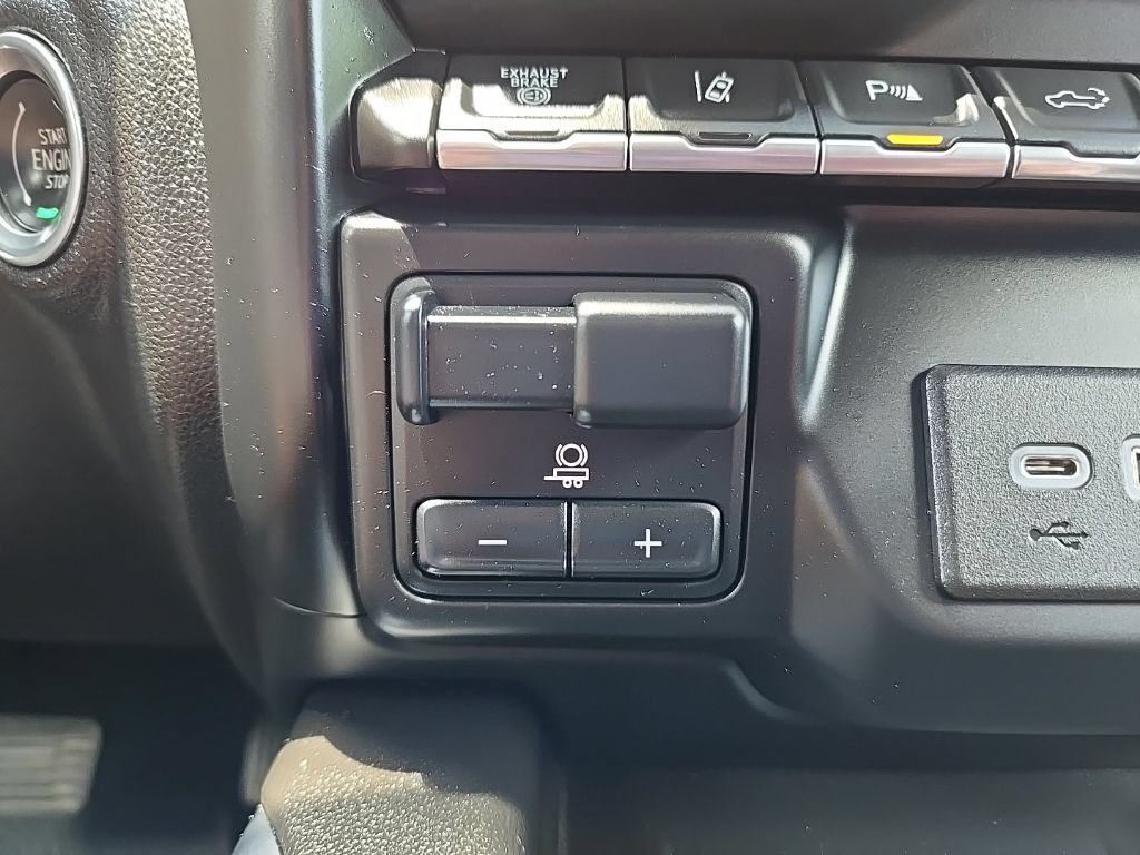 Used 2022 GMC Sierra 2500 Denali AWD/4WD image 32