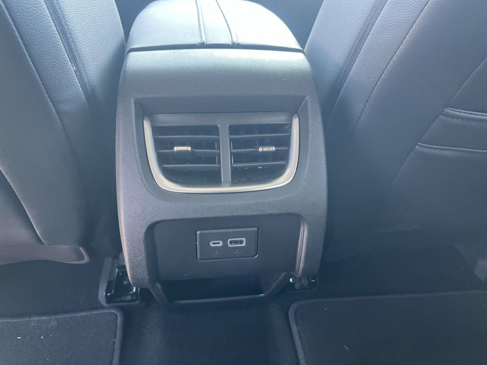 Used 2021 Chevrolet Blazer LT FWD image 10