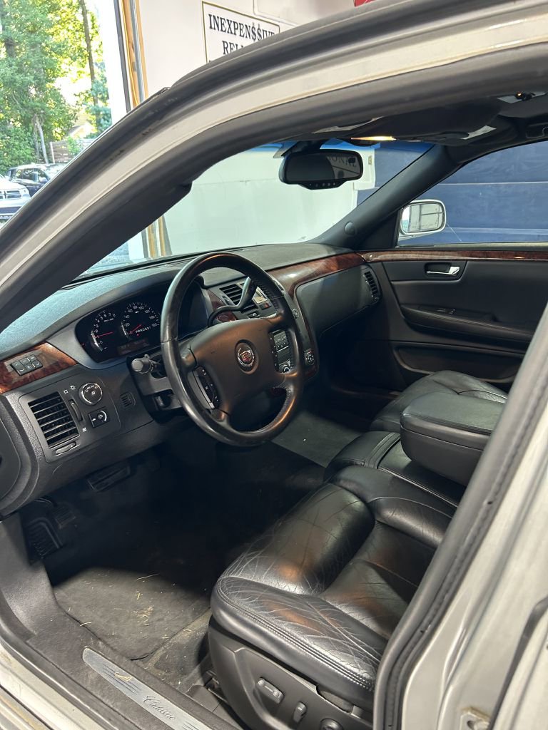 Used 2007 Cadillac DTS image 6